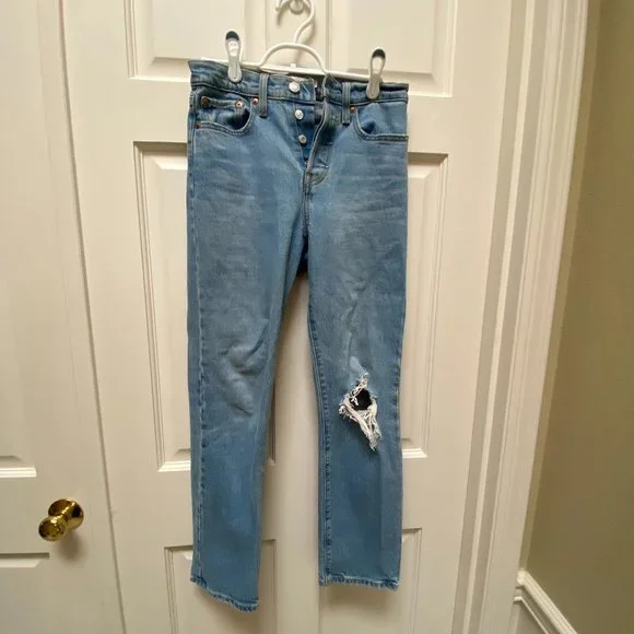 Levi's w25 size on sale